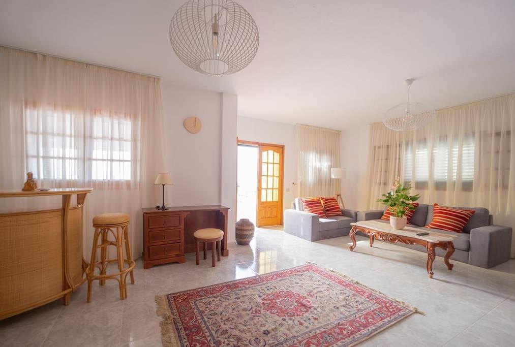 Villa Teram Алахеро Экстерьер фото